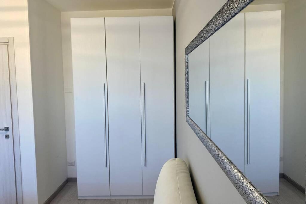 Apartment In Milan - Bicocca Near University Exterior photo