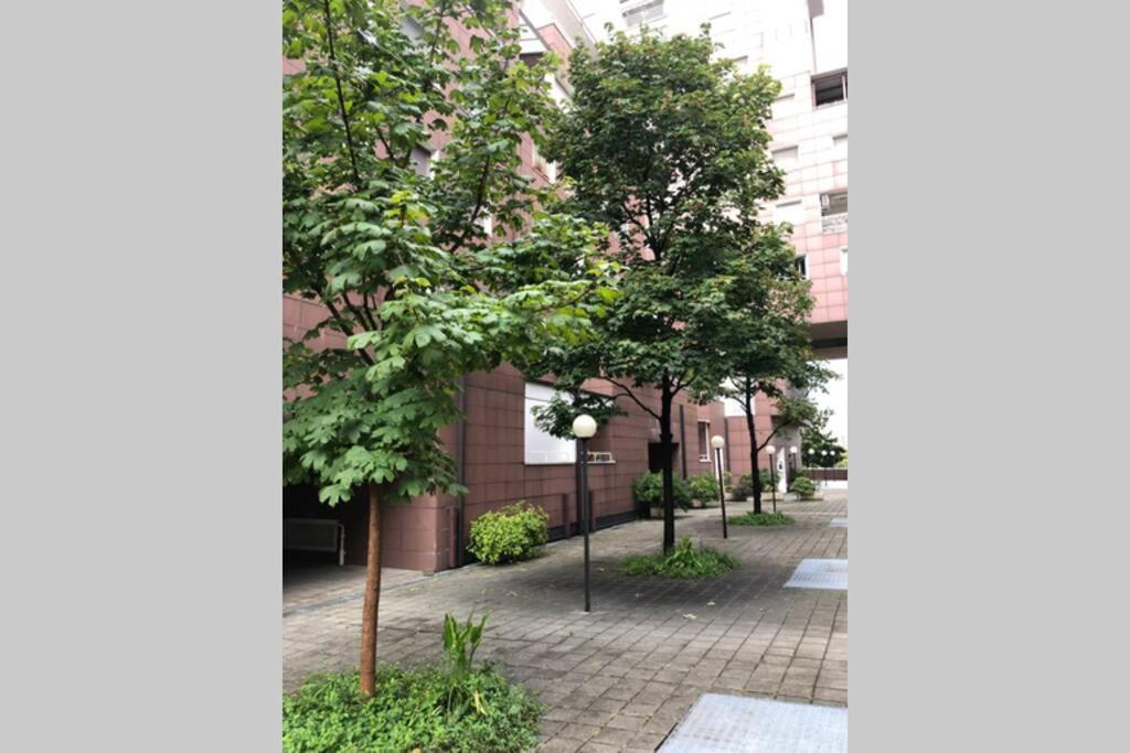 Apartment In Milan - Bicocca Near University Exterior photo